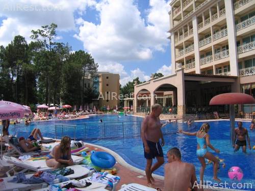 Alba Hotel 5
